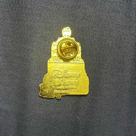 Disney Loungefly Princess Cake Blind Box Moana Pin - Picture 2 of 2